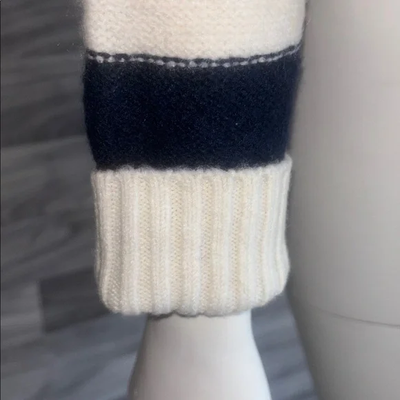 American Eagle Outfitters Navy and Cream Striped Sweater - Picture 4 of 11